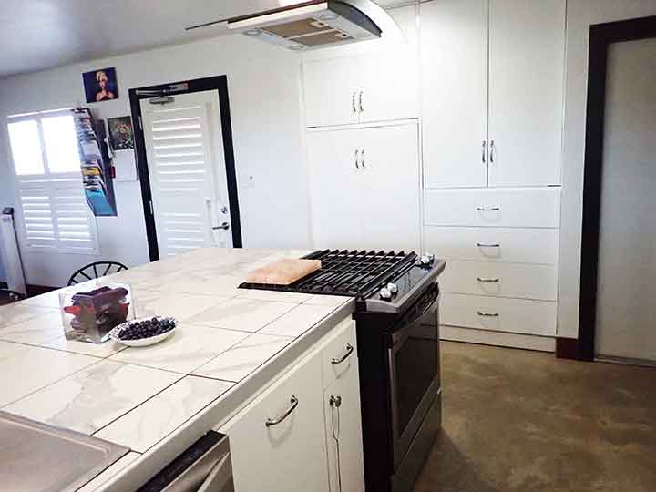 kitchen03tx.jpg
